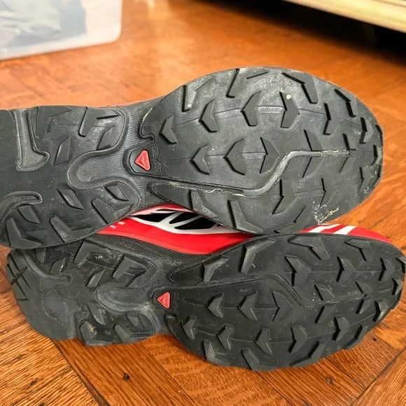 Salomon Black Red Trail Sneakers with White Accents - Picture 3 of 6